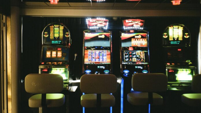 Chinese gokkers zijn met elkaar in conflict geraakt buiten een casino.