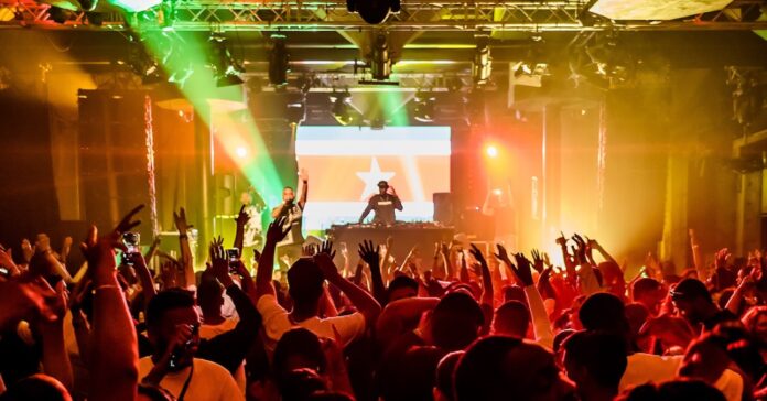 Vandaag vindt het BakkaNa Owru Yari Festival plaats in Maassilo Rotterdam.