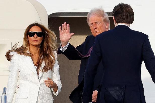 Hoe Trump van plan is de controle over de overheid te versterken. Voormalig president Donald Trump heeft verschillende strategieën uitgerold