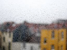 Regen in de namiddag, droog gedurende de nacht