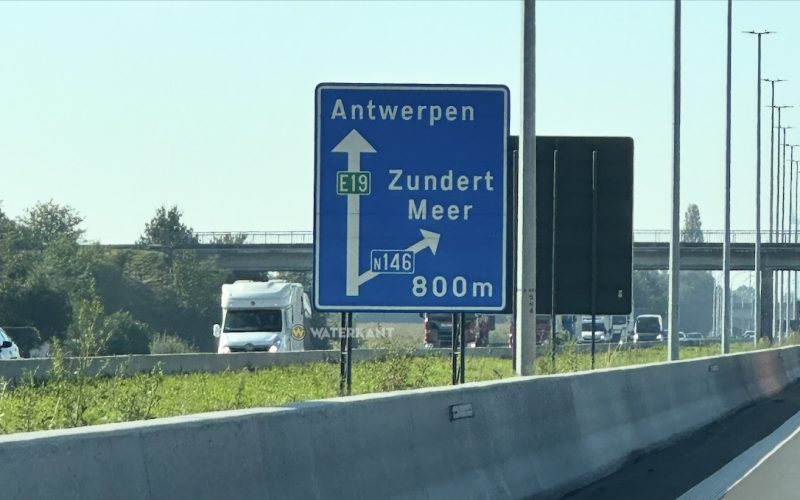 België en Suriname zijn in onderhandeling over een terugname-overeenkomst voor ongewenste migranten.