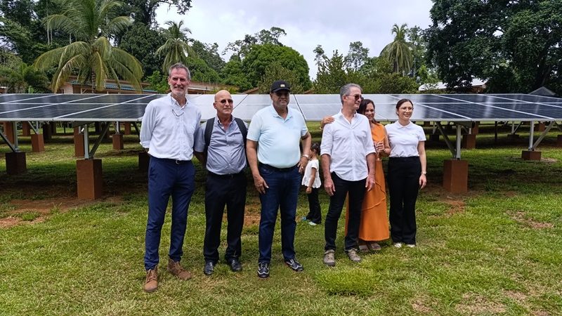 Zonne-energieproject Kabalebo Natuur Resort officieel geopend