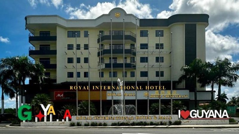 Koninklijk Hotel met 245 kamers geopend in Guyana