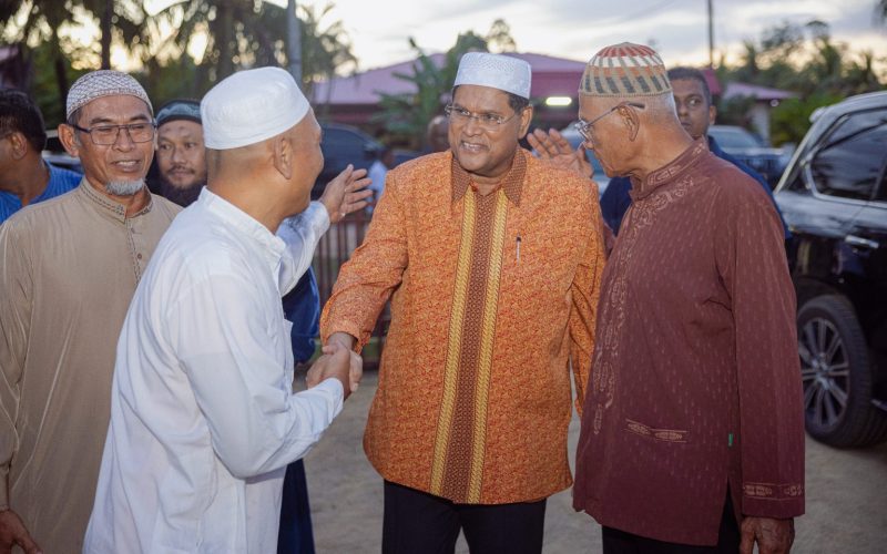 President maakt een bezoek aan Al-Ichsaan in Commewijne