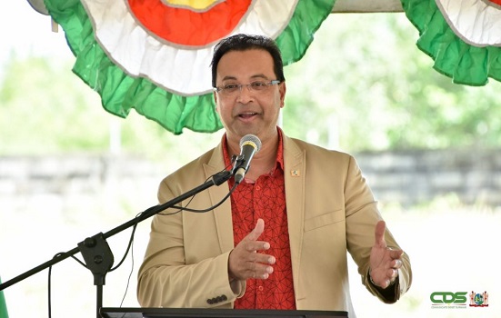 Minister Riad Nurmohamed, bron: SUN WEB TV
