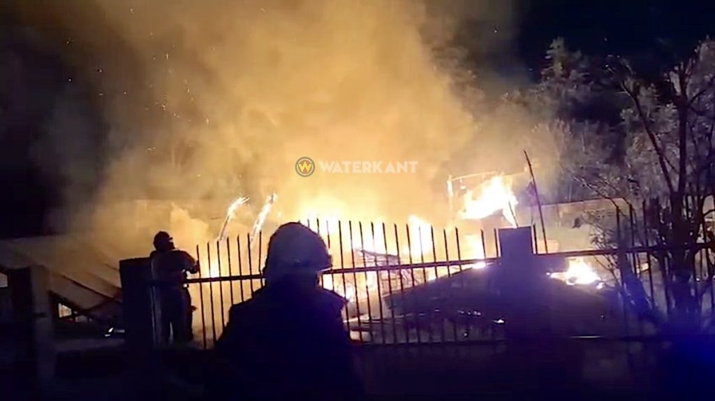 Brand Verwoest Woning aan de Laurensweg in Suriname
