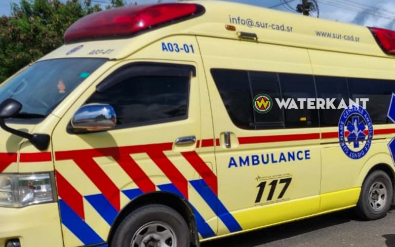Voetganger (11) ernstig gewond na botsing met bromfiets