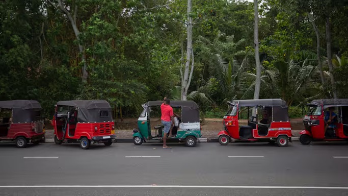 Vrouw overleden bij ongeval met tuktuk in Sri Lanka
