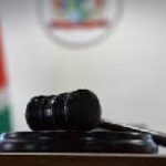 Hassankhan en medeverdachten terecht in een grootschalige corruptiezaak in Suriname.