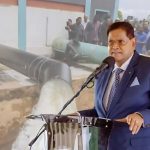 President Santokhi roept op tot focus op grote kwesties en toekomstvisie voor Suriname, weg van politieke kleinzieligheid.