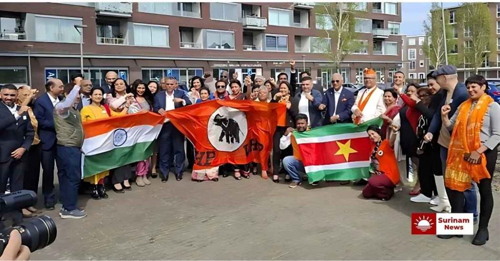 Bijeenkomst 'Indian & Surinam Diaspora Get Together' in restaurant Taj Mahal met culturele uitwisseling en diaspora-dialoog over de toekomst van Suriname