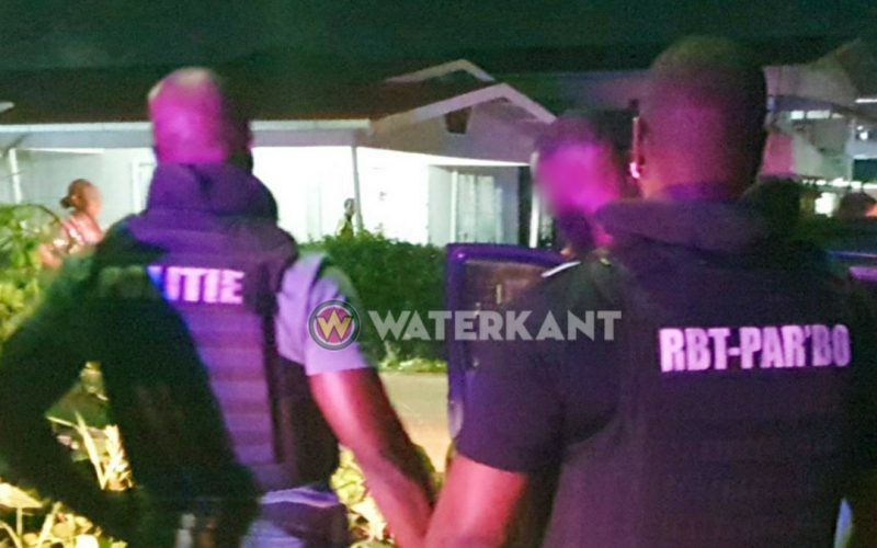 Broers die chauffeur met voertuigproblemen beroven gepakt door RBTP