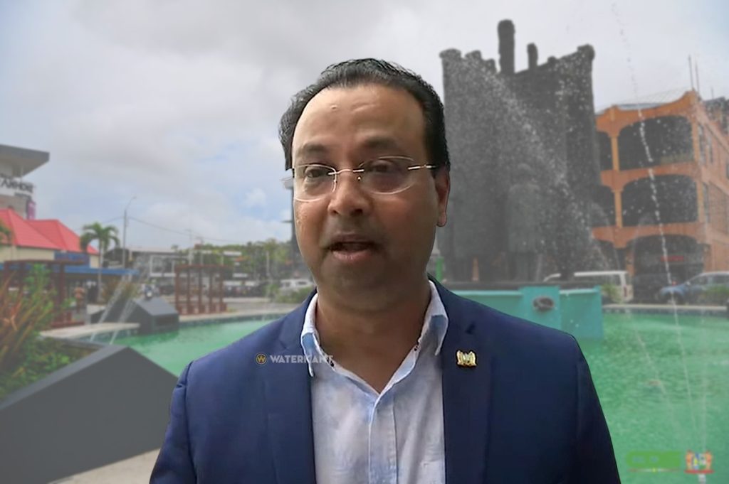 Vaillantsplein Suriname blijft officiële naam volgens minister Nurmohamed