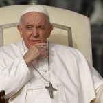Paus Franciscus overleden, processie Vaticaan, toekomst katholieke kerk, begrafenis paus