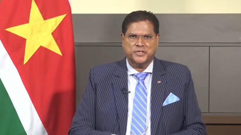 President Santokhi vraagt om erkenning van het gerechtelijk systeem