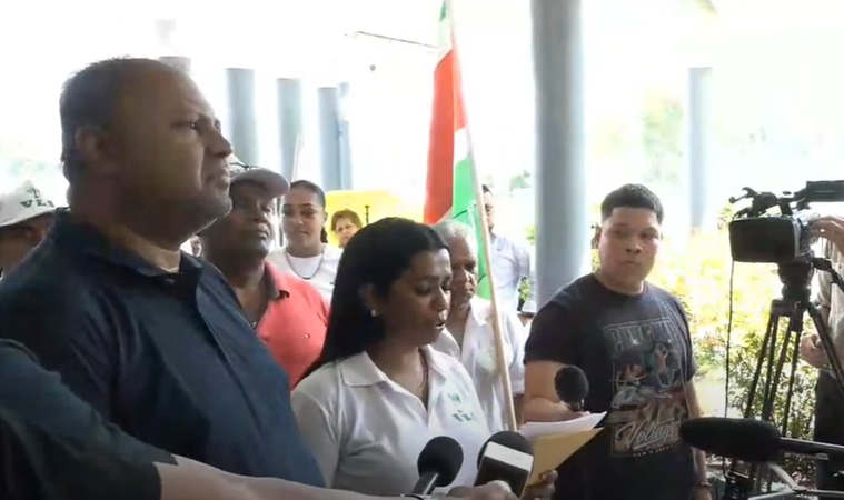 VLS presenteert sterke petitie aan DNA – Rechtsstaat ernstig onder druk