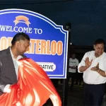 President Santokhi bij de opening van het City of Waterloo woonproject in Nickerie, Suriname.