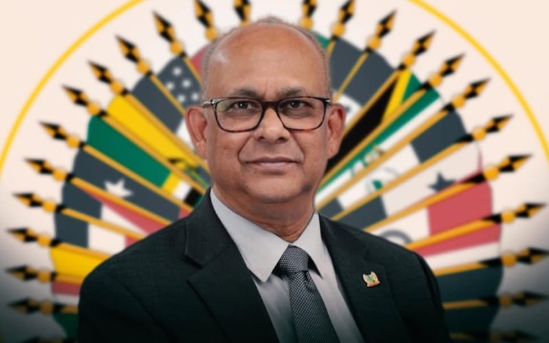 Albert Ramdin begint vandaag als de nieuwe secretaris-generaal van de OAS