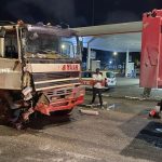 botsing van twee vrachtwagens op de rotonde lachmonstraat mogelijke veroorzaker onder invloed