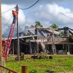 Bovenverdieping van woning aan Wanicaweg verbrand
