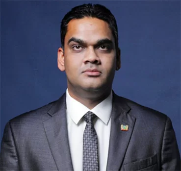 Minister Ramadhin Over Ethiek en Betalingen in de Zorg