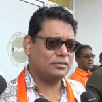 VHP-ondervoorzitter Asiskumar Gajadien tijdens interview over partijvisie