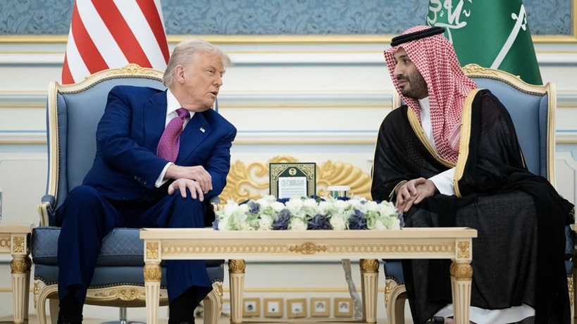 Trump’s Driedaagse Reis naar het Midden-Oosten: Economie en Politiek Uitgelicht