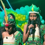Honderden jongeren bidden voor de toekomst van Suriname