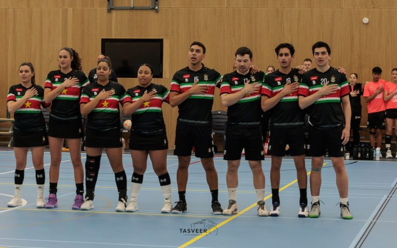 Suriname speelt oefenwedstrijd tegen Zaans korfbalteam ter voorbereiding op de World Games
