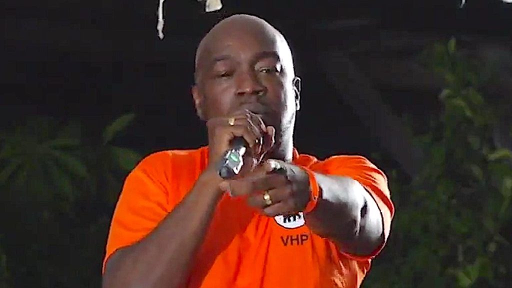 Cedric van Samson spreekt over corruptiebestrijding en politieke vernieuwing in Suriname.