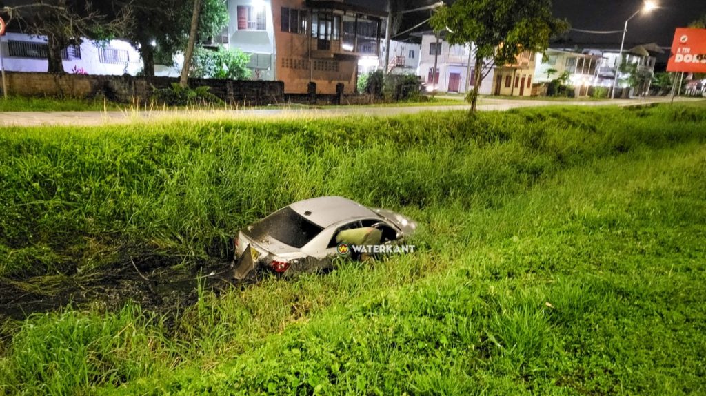 Ongeval met Toyota Mark X in Suriname